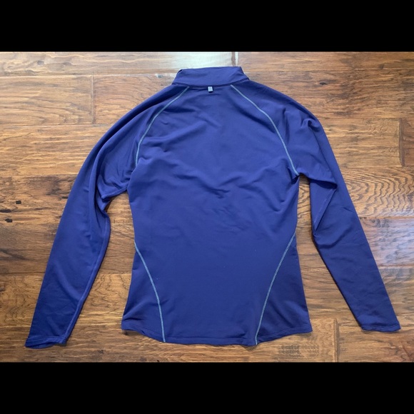 Matching Nike Running Jacket + Shorts - Picture 5 of 12